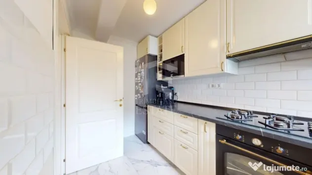 Muncii Basarabia Stradal, Ap 3 Cam, Renovat, Centrala Ter...