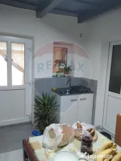 Casă cu 2 dormitoare si anexe gospodaresti de vanzare Ce...