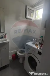 Casă cu 2 dormitoare si anexe gospodaresti de vanzare Ce...