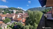 Apartament de trei camere zona Centrul Istoric 