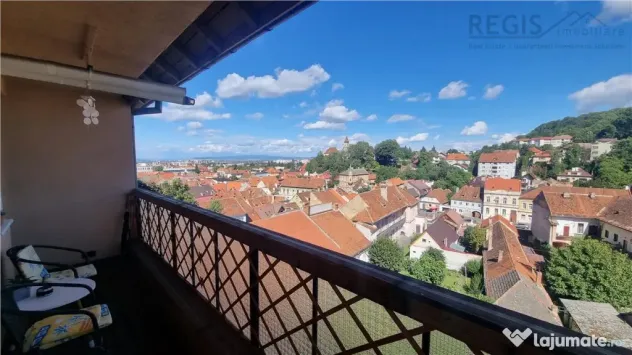 Apartament de trei camere zona Centrul Istoric