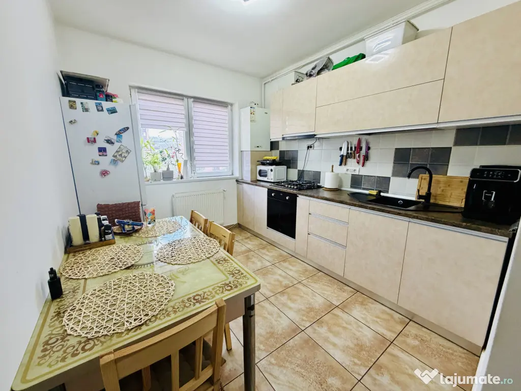 Apartament 2 camere Str Tineretului zona liniștită mobilat