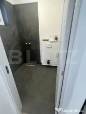 Casă modernă pe un singur nivel de vânzare – Strada Aer