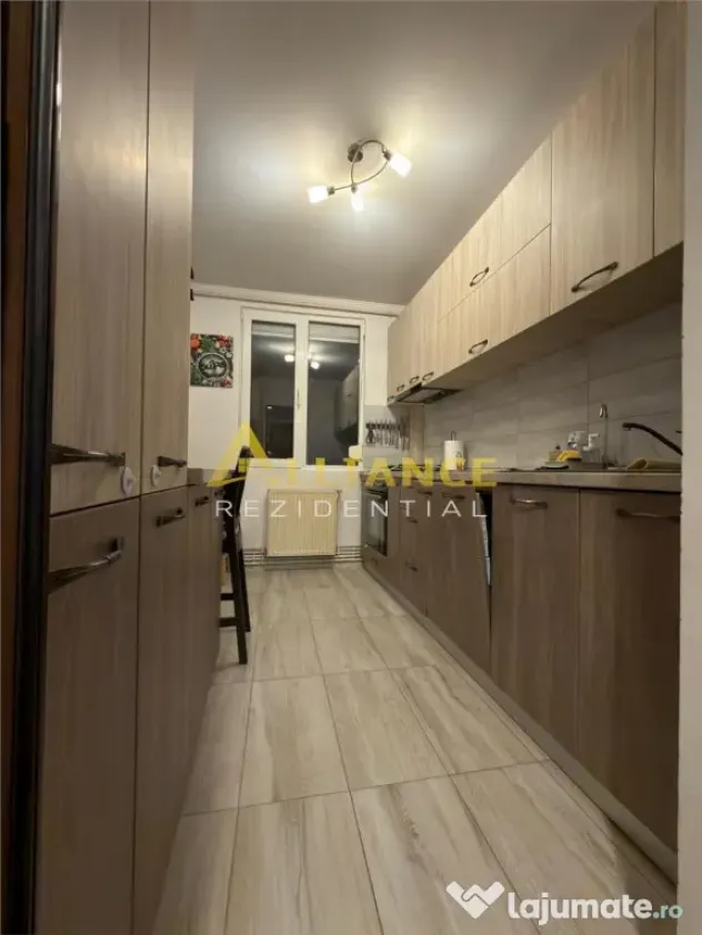 Brancoveanu Apartament 3 camere Decomandat Mobilat si Utilat