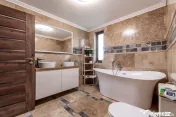 Rezervat Casa la cheie de vanzare in cartierul Europa, Vl... 