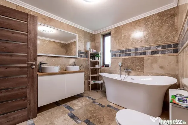 Rezervat Casa la cheie de vanzare in cartierul Europa, Vl...