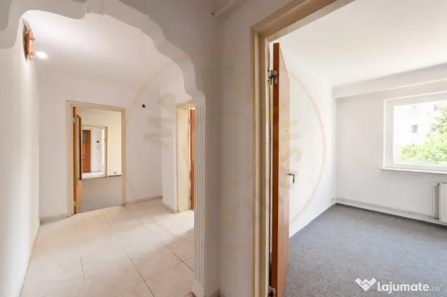 Apartament 3 camere Gavana-Paltinului, langa scoala nr.15