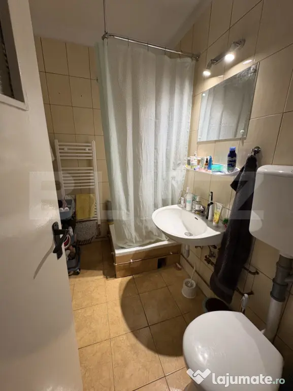 Apartament 2 camere, 44 mp, zona Iulius