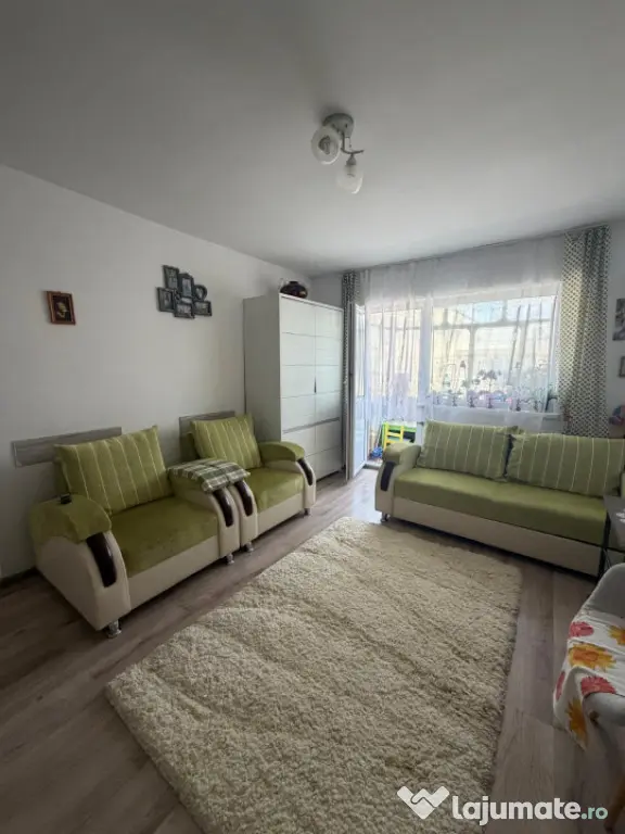 Apartament cu 2 camere, zona Hurmuzachi, Radauti