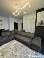 Apartament 3 camere, open space - zona Florilor 
