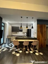 Apartament 3 camere, open space - zona Florilor