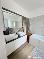 Casa Individuala - 5 camere - 2 bai - 300 mp teren 