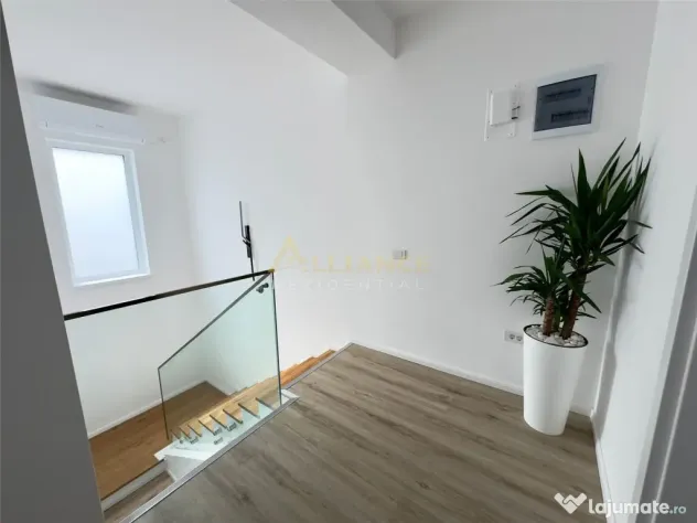 Casa Individuala - 5 camere - 2 bai - 300 mp teren