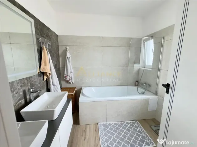 Casa Individuala - 5 camere - 2 bai - 300 mp teren