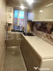 Apartament semidecomandat de vânzare – Cartierul Florilor 