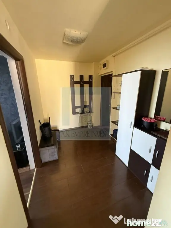 Apartament 3 camere mobilat/utilat-zona Calea București