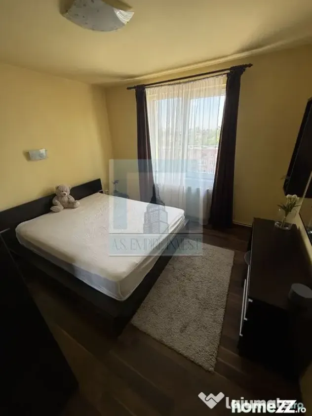 Apartament 3 camere mobilat/utilat-zona Calea București