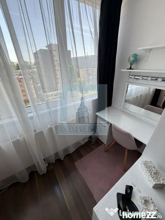 Apartament 3 camere mobilat/utilat-zona Calea București