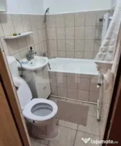 Apartament 2 camere, mobilat, loc de parcare, Zona Florilor 