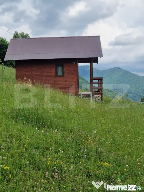 Casa cu teren de 2330 mp, anexa de 15 mp, zona Muntele Rece - Marisel (Cluj)
