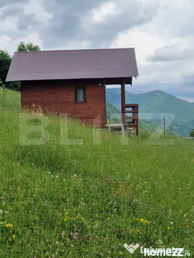 Casa cu teren de 2330 mp, anexa de 15 mp, zona Muntele Rece - Marisel (Cluj)
