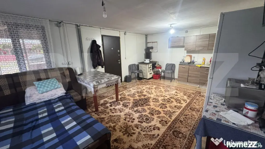 Casa cu teren de 2330 mp, anexa de 15 mp, zona Muntele Rece - Marisel (Cluj)