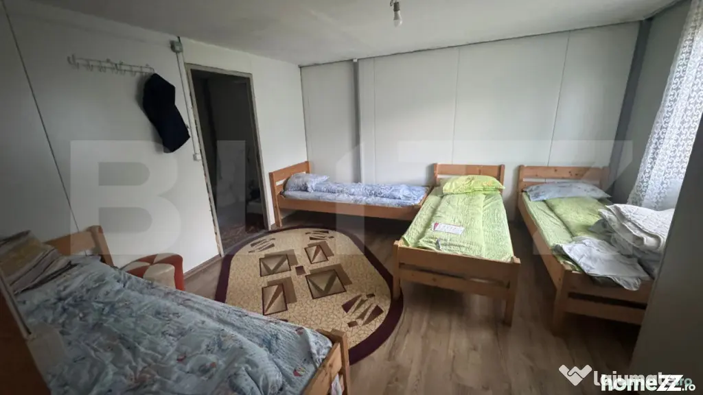 Casa cu teren de 2330 mp, anexa de 15 mp, zona Muntele Rece - Marisel (Cluj)