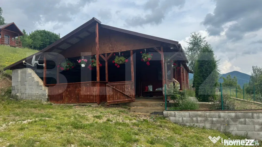Casa cu teren de 2330 mp, anexa de 15 mp, zona Muntele Rece - Marisel (Cluj)