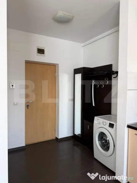 Apartament spatios, 2 camere, 50mp, parcare inclusa, balcon