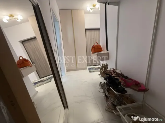 2 Camere de inchiriat complet mobilat si cu Parcare acoperi