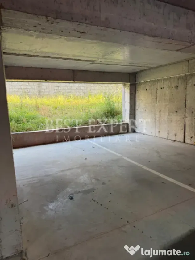2 Camere de inchiriat complet mobilat si cu Parcare acoperi