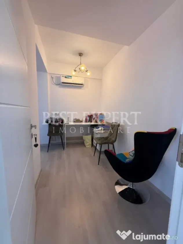 2 Camere de inchiriat complet mobilat si cu Parcare acoperi