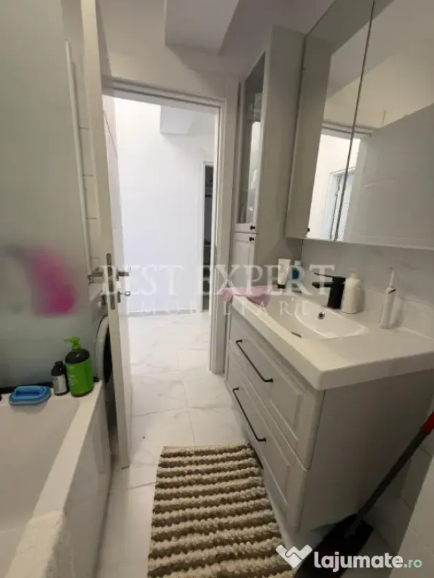 2 Camere de inchiriat complet mobilat si cu Parcare acoperi