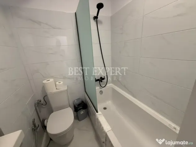 2 Camere de inchiriat complet mobilat si cu Parcare acoperi