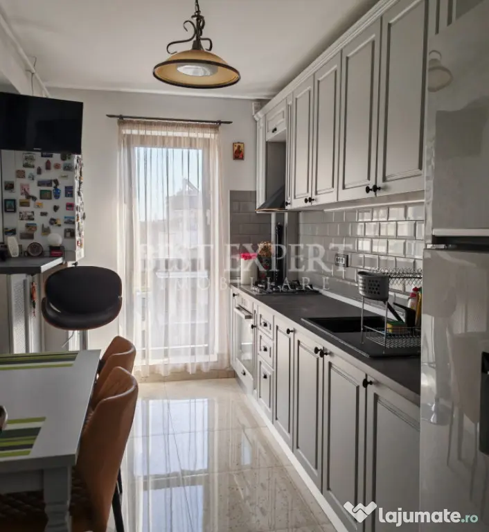 4 Camere de Inchiriat cu Parcare subterana/ Disponibilitate