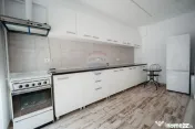 Apartament cu 2 camere de vânzare în zona Burdujeni 