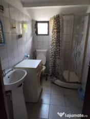 Garsoniera decomandata, 34 mp utili, zona biserica Madona Du 