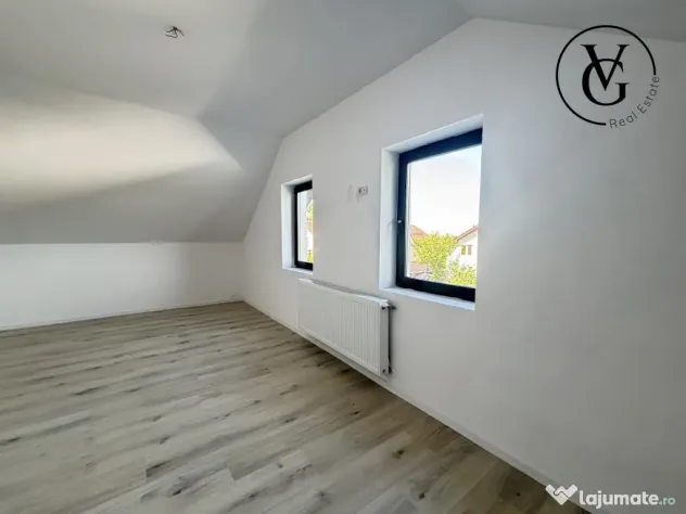 Casa P+M | 5 camere | Lumina - zona centrala