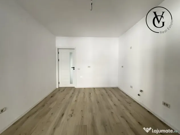 Casa P+M | 5 camere | Lumina - zona centrala