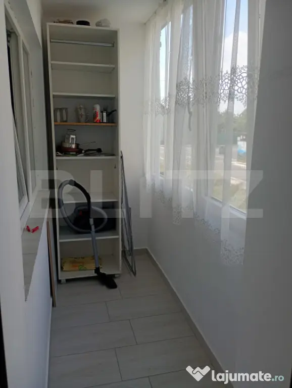 Apartament cu 2 camere, renovat, 44 mp, complet mobilat si u