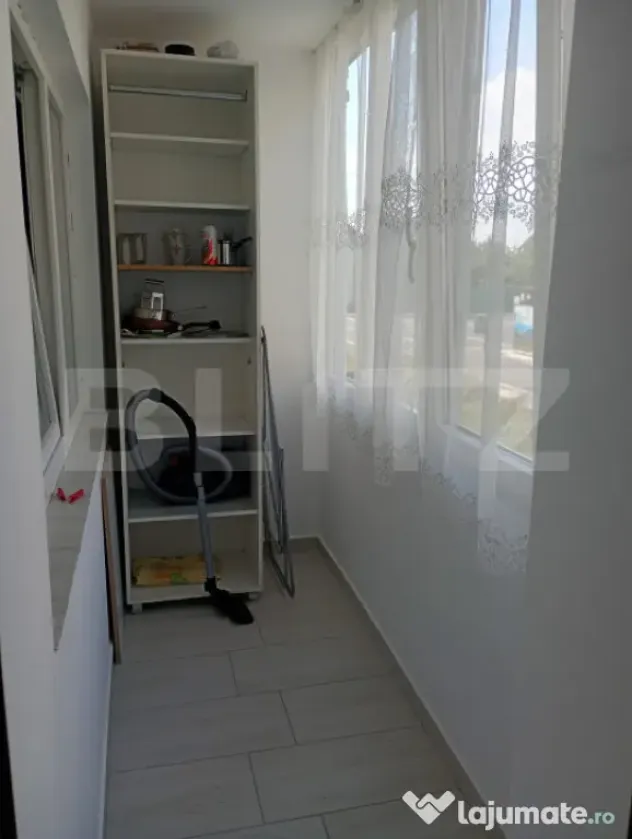 Apartament cu 2 camere, renovat, 44 mp, complet mobilat si u