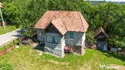 Casă la țară de vânzare în Livada, comuna Petreștii de Jos 