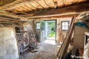 Casă la țară de vânzare în Livada, comuna Petreștii de Jos 