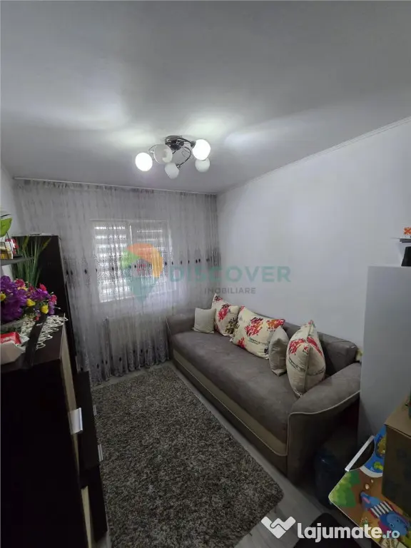 12.06.2026 Apartament 3 camere, Metalurgie, etaj 3, renovat,