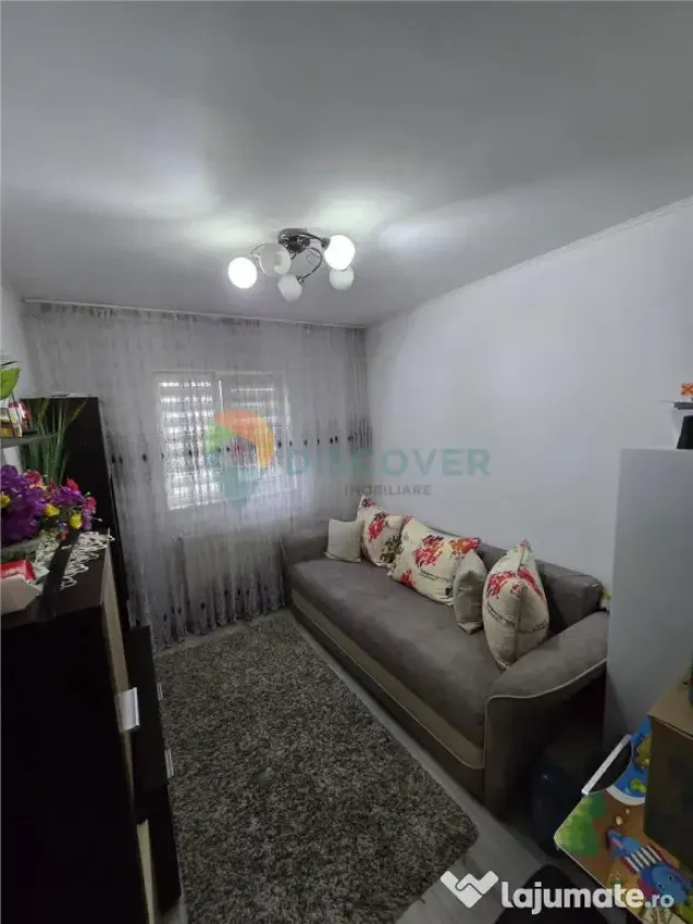 12.06.2026 Apartament 3 camere, Metalurgie, etaj 3, renovat,
