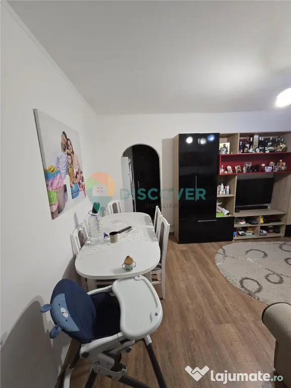 12.06.2026 Apartament 3 camere, Metalurgie, etaj 3, renovat,
