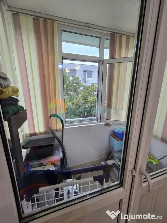 12.06.2026 Apartament 3 camere, Metalurgie, etaj 3, renovat,