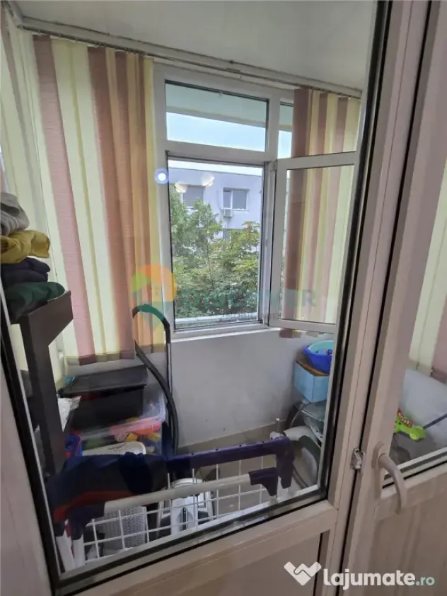 12.06.2026 Apartament 3 camere, Metalurgie, etaj 3, renovat,