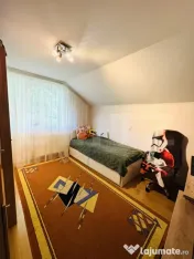 Casa de vanzare, 140 mp, 4 camere - zona Florilor 