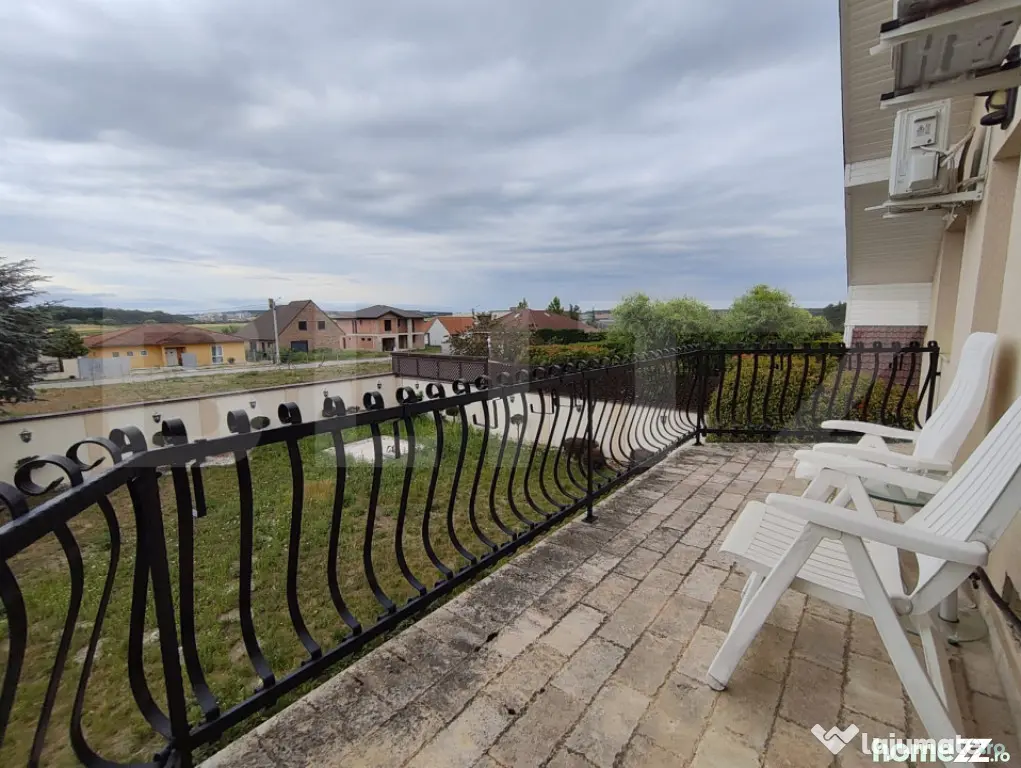 Vila premium Beverly Hills Sânmartin, 270 mp, teren 800 mp,